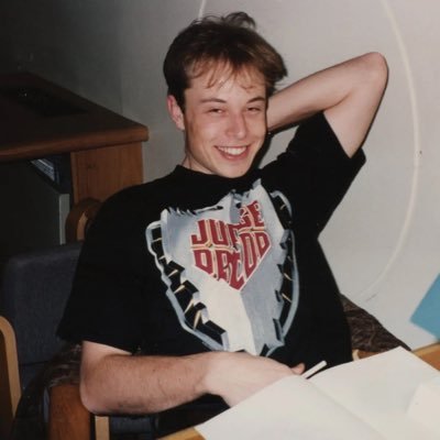 Elon musk profile picture